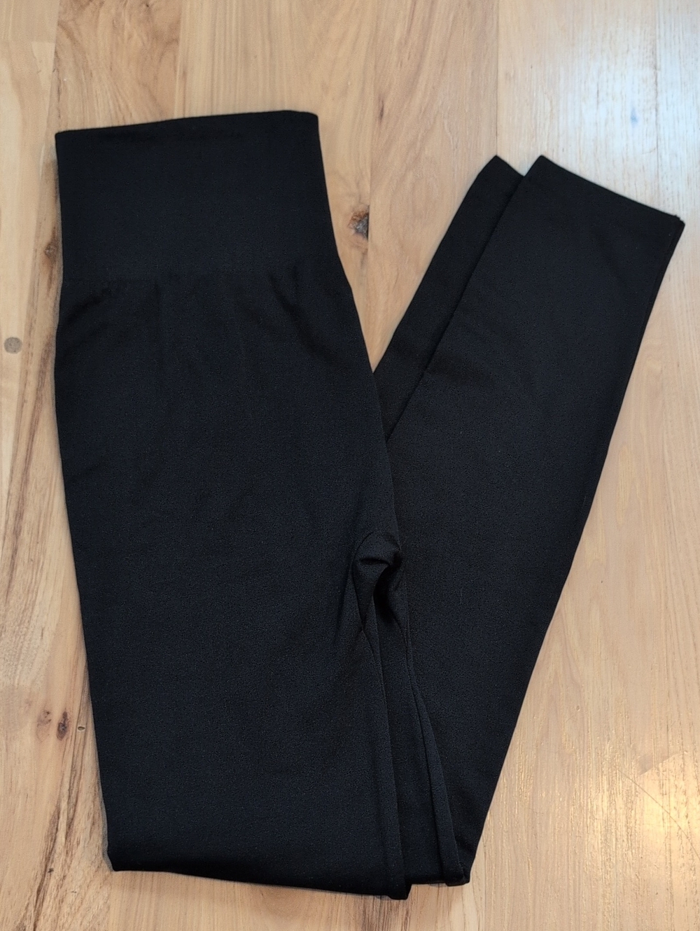 Women NWOT Legging High-Waist Black Leggings with Sculpting Fit